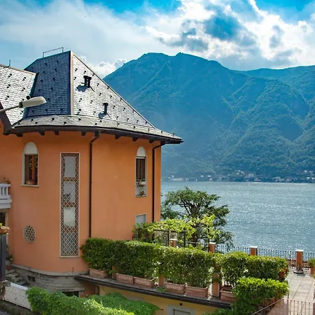 Il Punto Rosso Apartament *